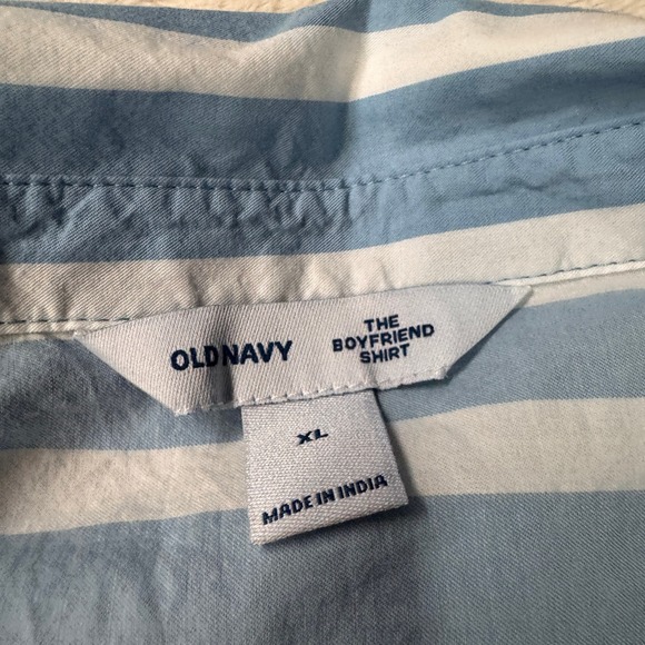 Old‎ Navy The Boyfriend Shirt Womens XL Blue White Striped Long Sleeve Button Up - Picture 3 of 8